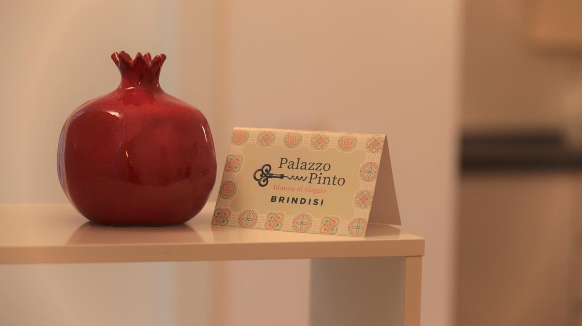 Palazzo Pinto B&B Бриндизи Экстерьер фото